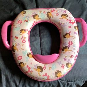 Dora toilet training seat